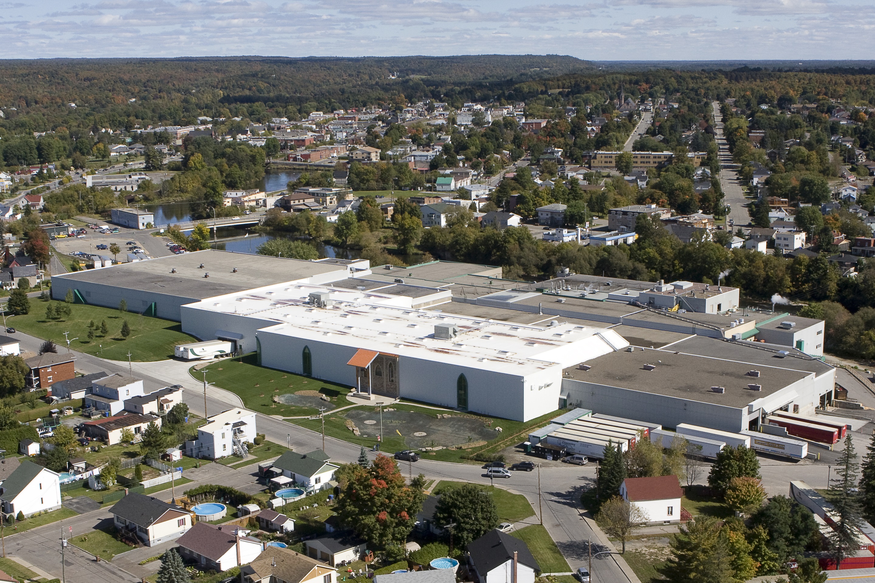 usine nouveau batiment.jpg (3)