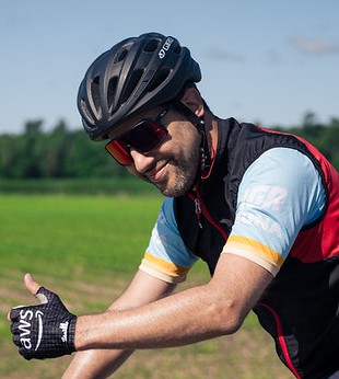 54638447697_3d99c5aca2_c.jpg (1)